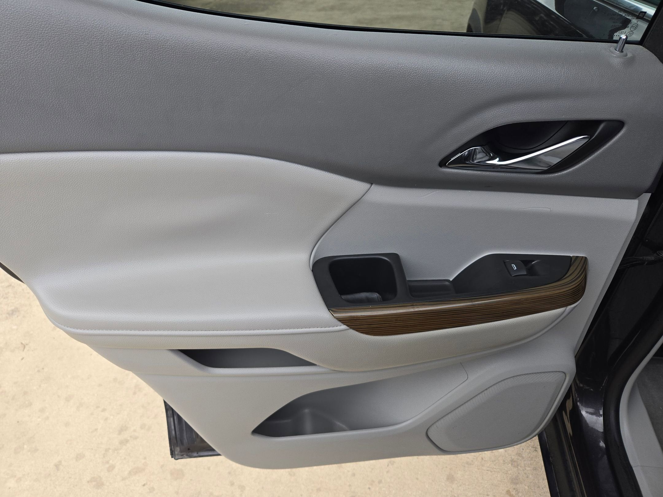 2017 GMC Acadia SLE