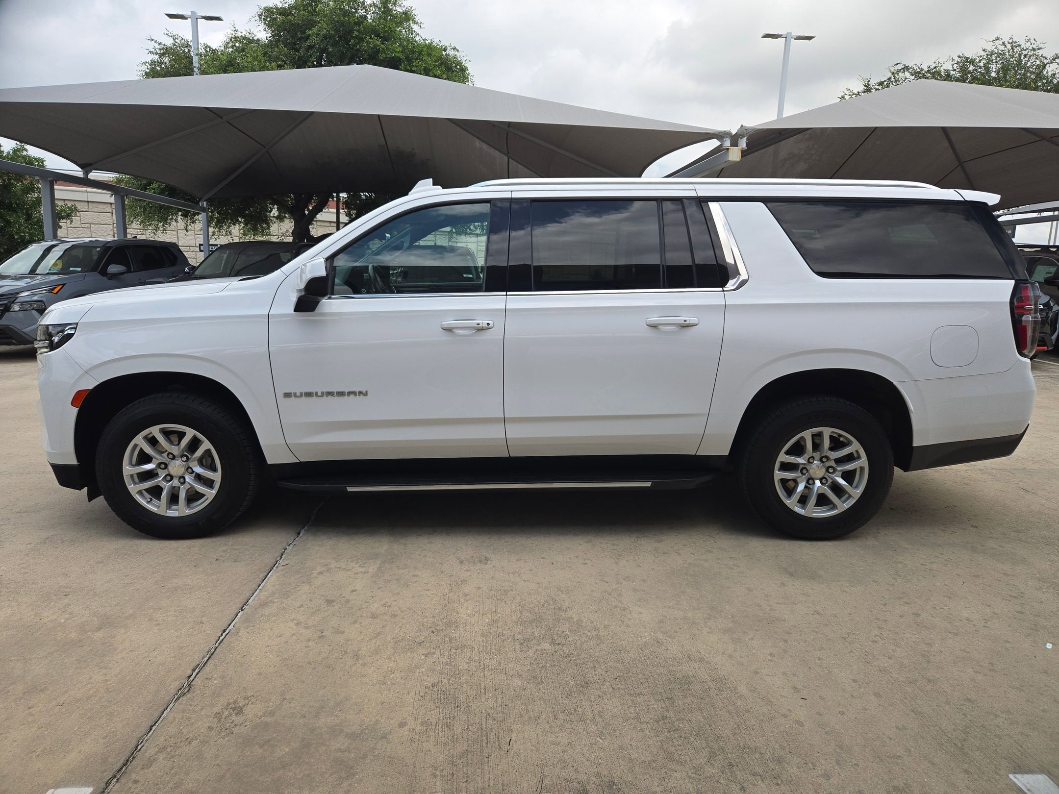 2021 Chevrolet Suburban LS