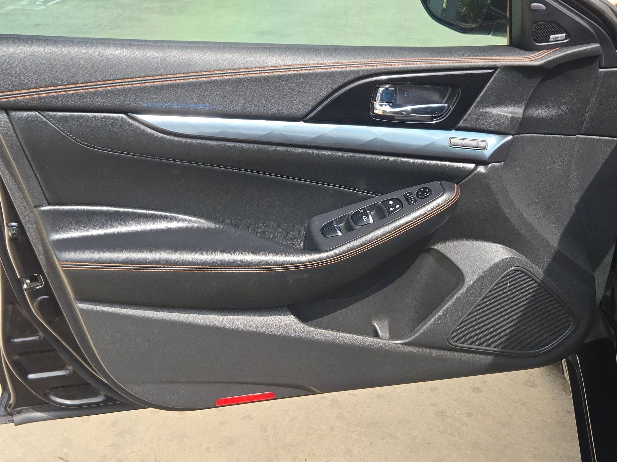 2021 Nissan Maxima SR