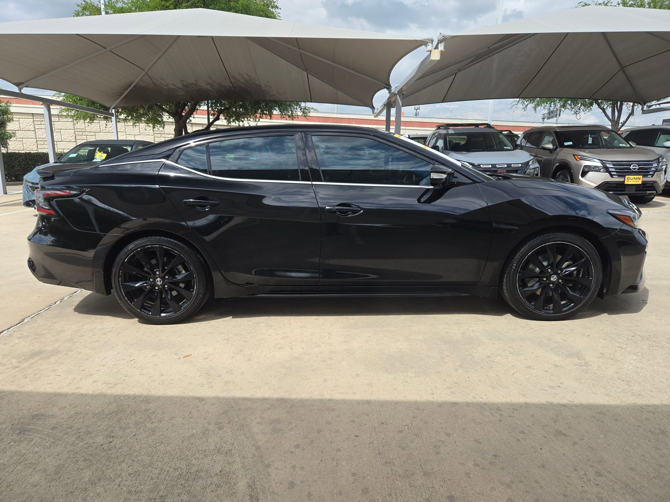 2021 Nissan Maxima SR