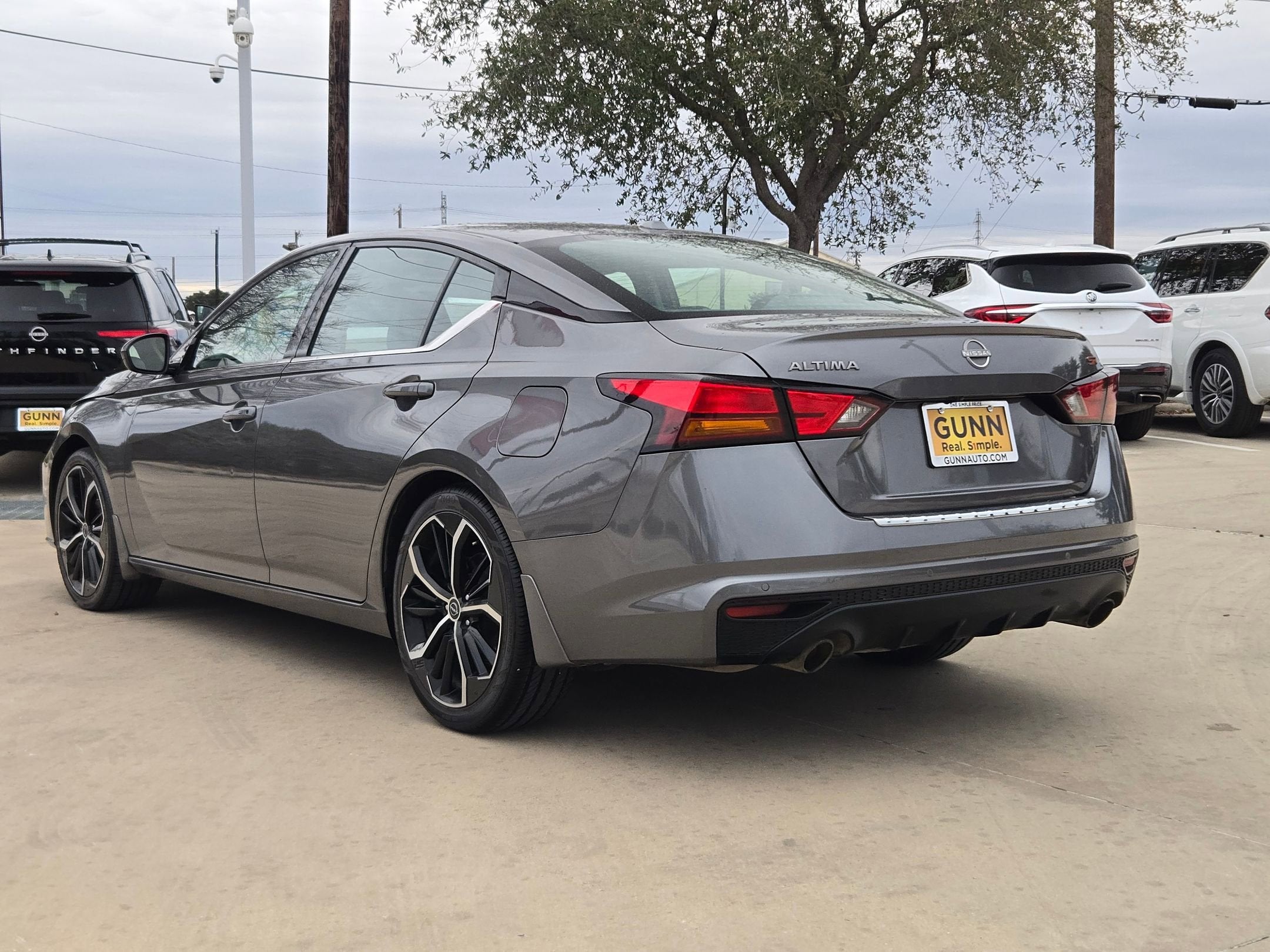 2023 Nissan Altima 2.5 SR