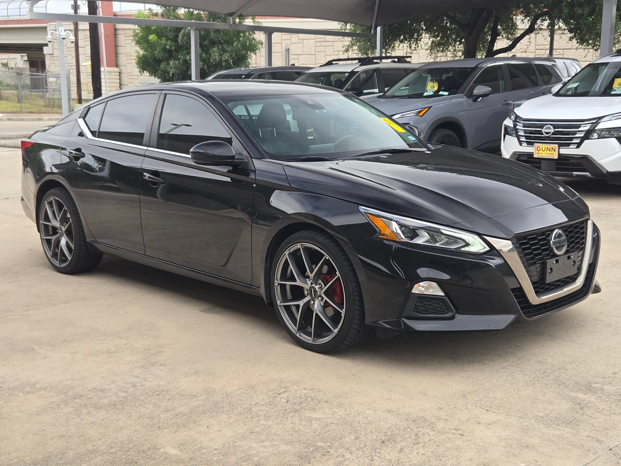 2020 Nissan Altima 2.5 SR