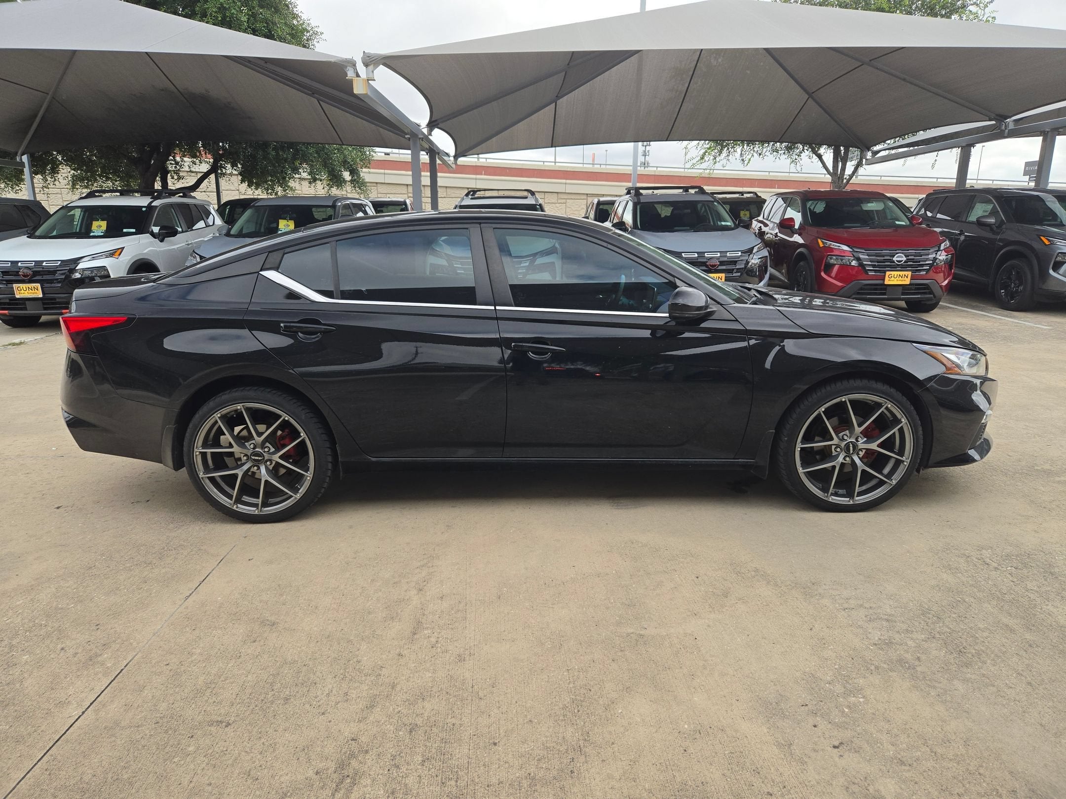 2020 Nissan Altima 2.5 SR