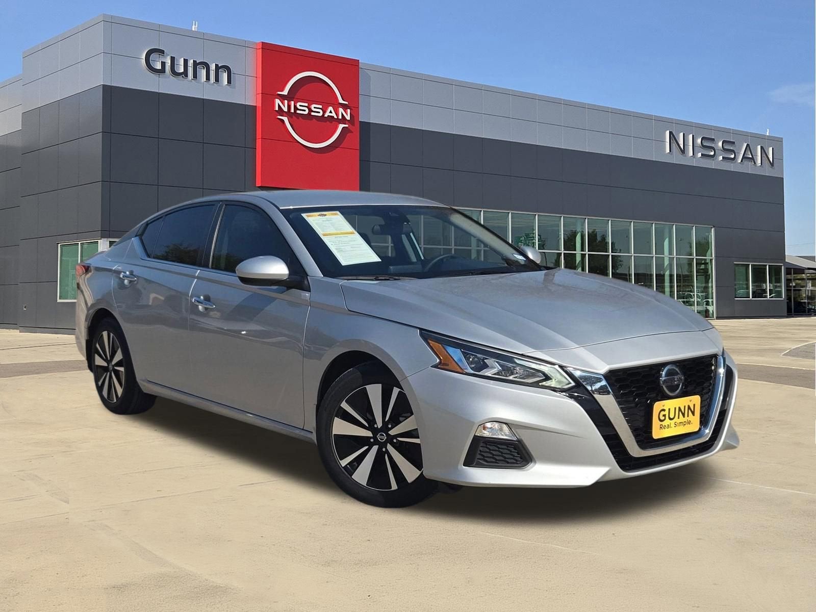 2022 Nissan Altima 2.5 SV