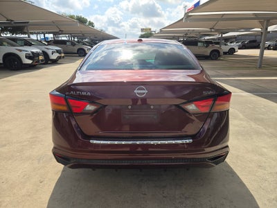 2023 Nissan Altima 2.5 SV