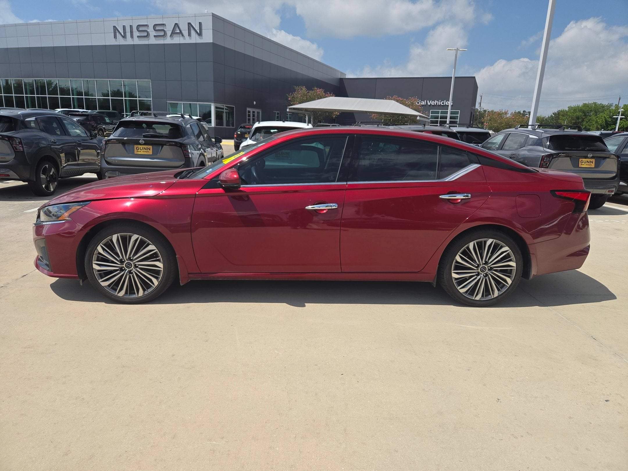 2023 Nissan Altima 2.5 SL
