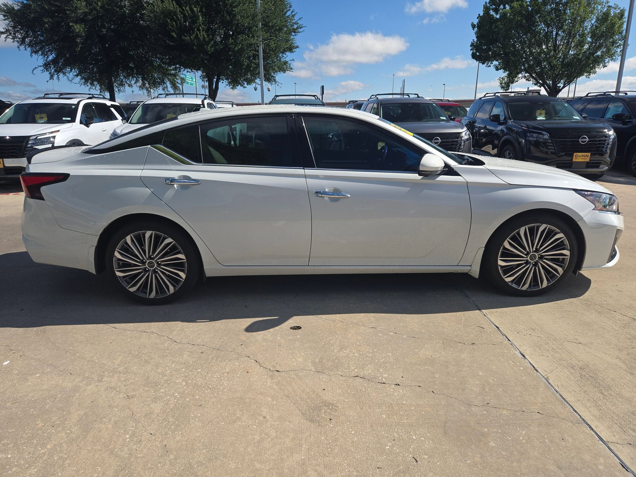 2024 Nissan Altima 2.5 SL