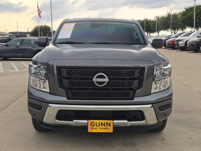 2024 Nissan Titan SV