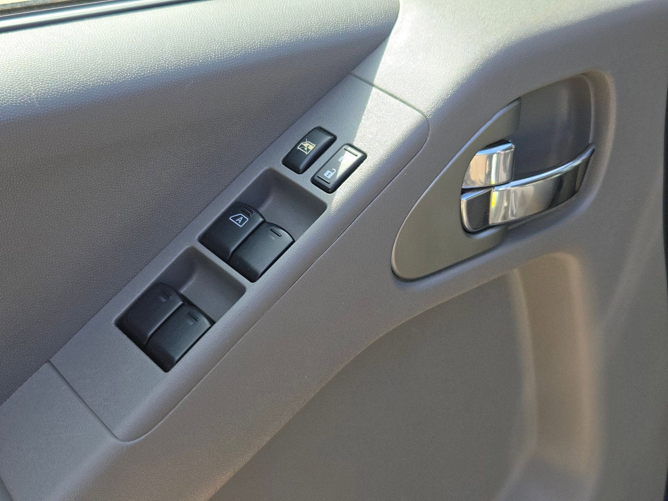 2014 Nissan Frontier SV