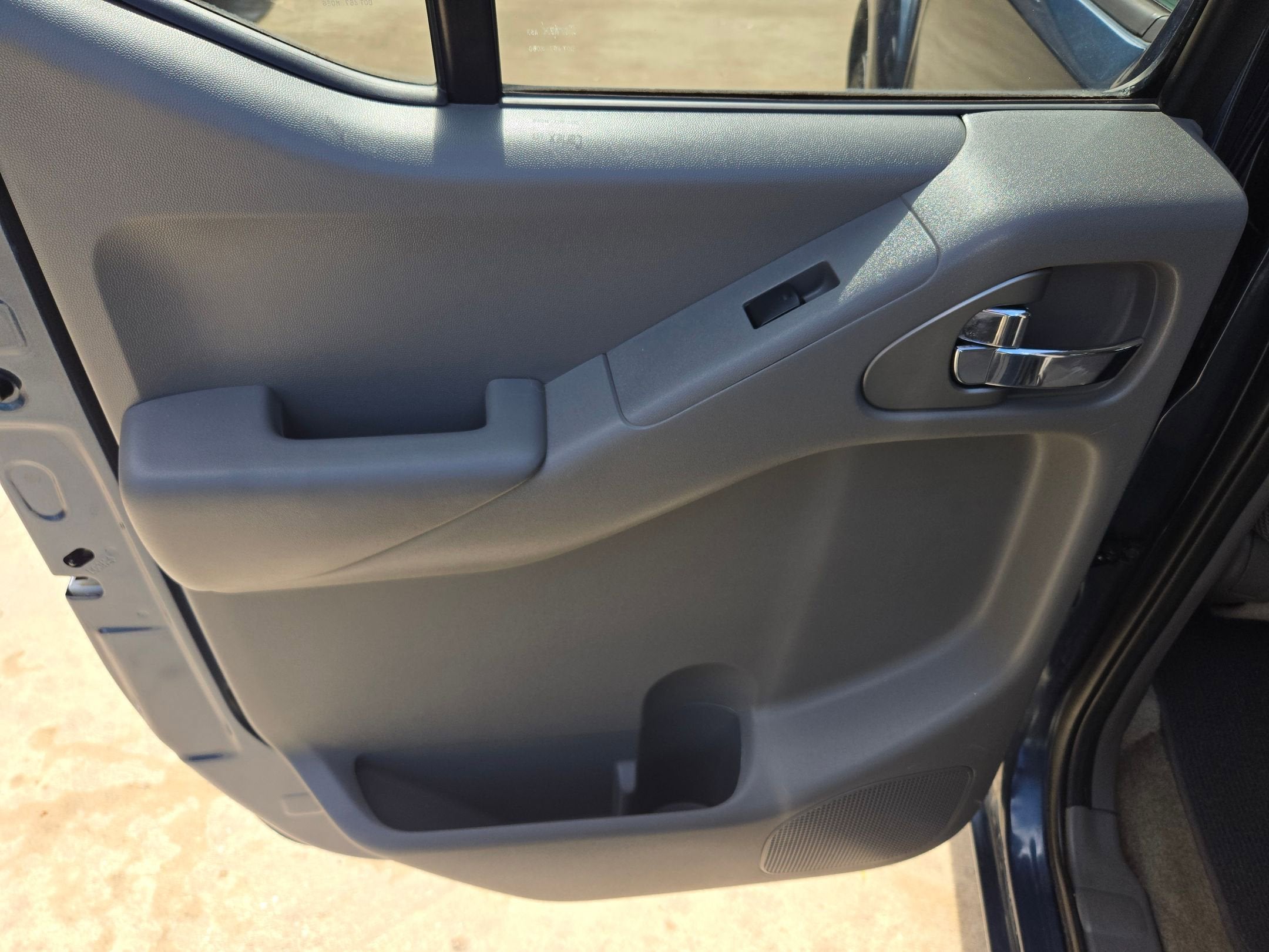 2014 Nissan Frontier SV