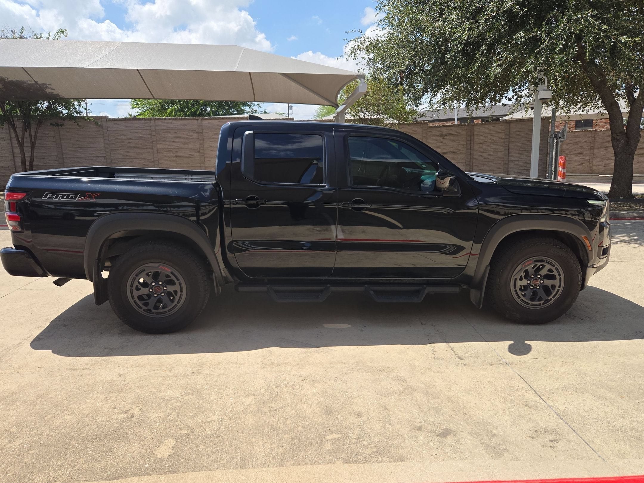 2025 Nissan Frontier PRO-X