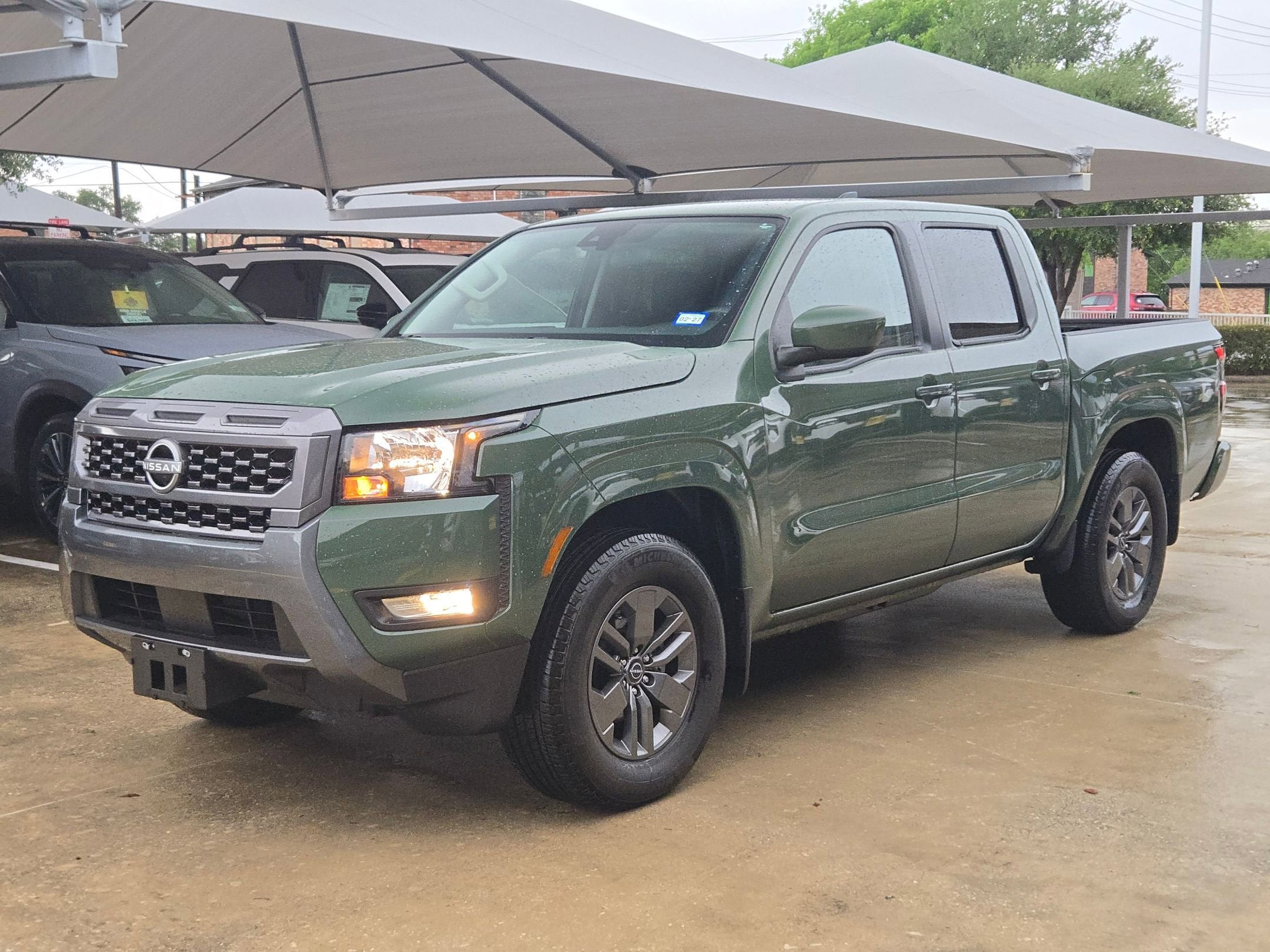 2025 Nissan Frontier SV