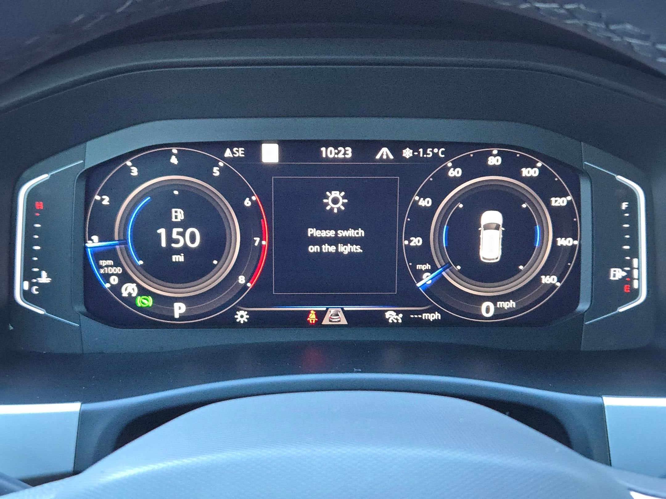 2022 Volkswagen Atlas Cross Sport 2.0T SEL R-Line