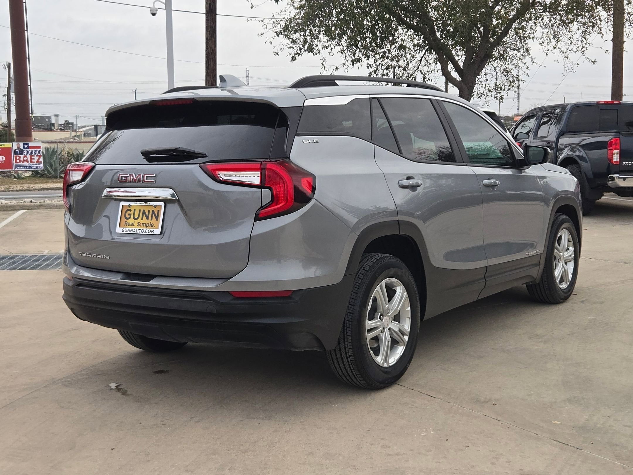 2024 GMC Terrain SLE