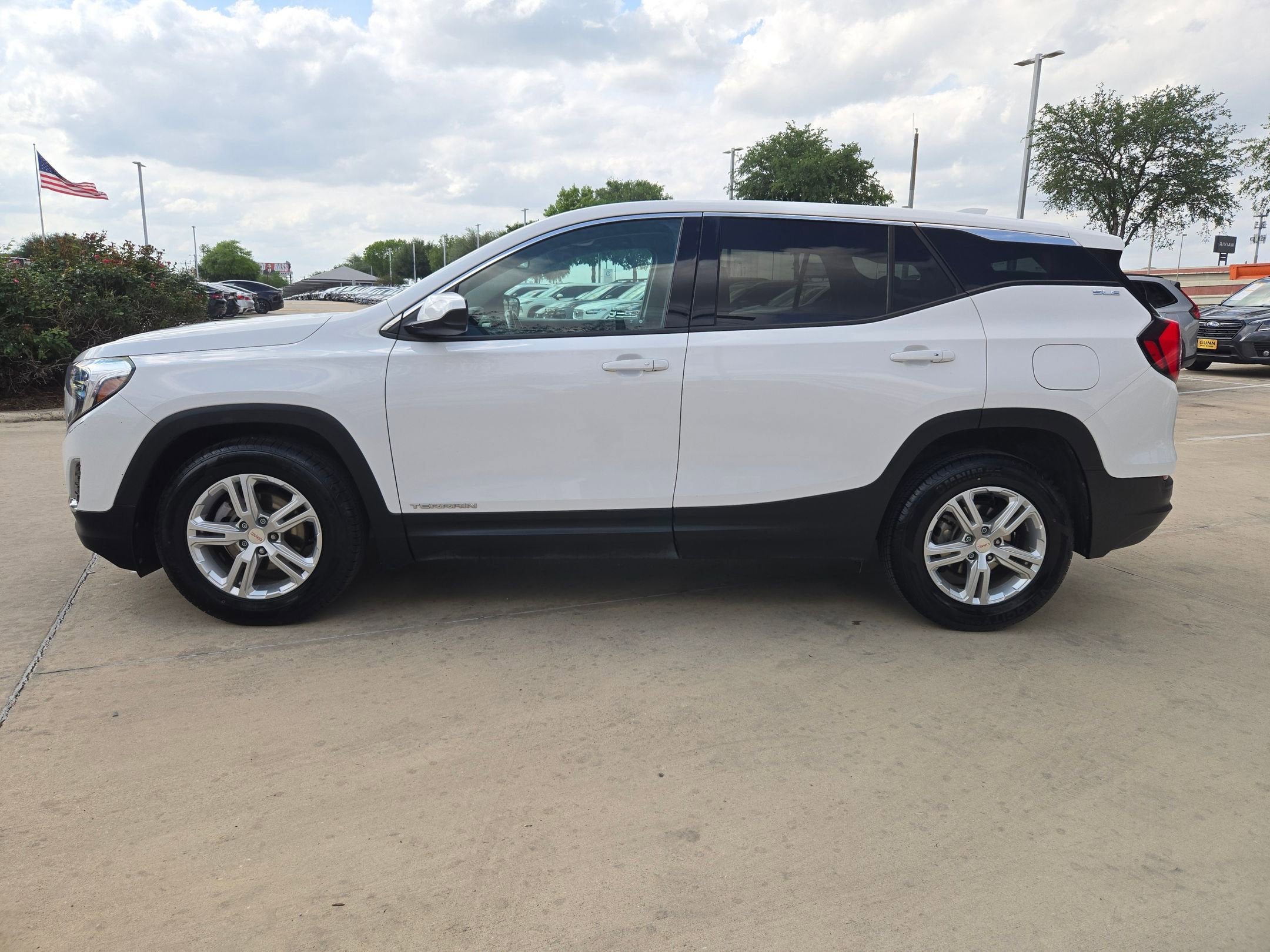 2020 GMC Terrain SLE