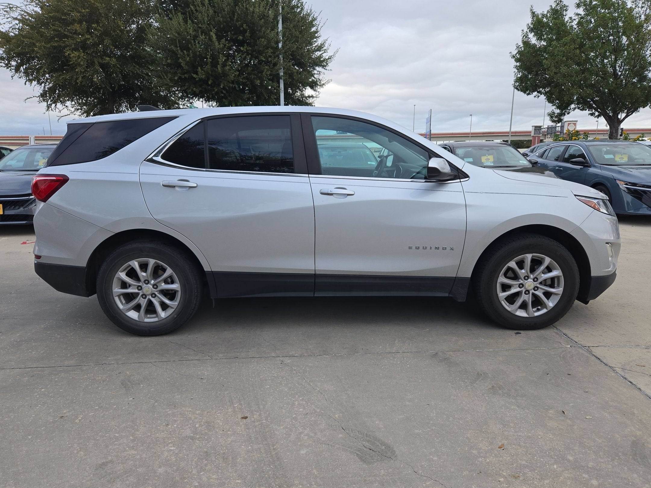 2021 Chevrolet Equinox LT