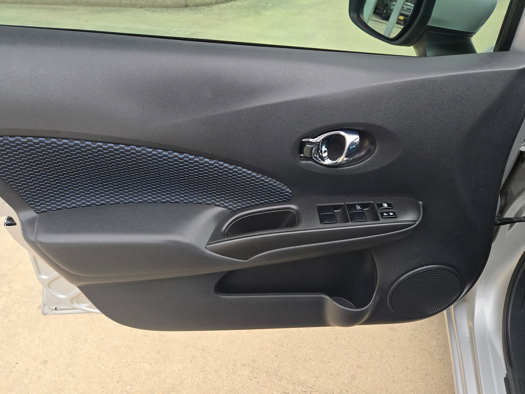2017 Nissan Versa Note SV