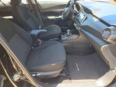 2024 Nissan Kicks S
