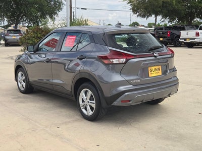 2025 Nissan Kicks Play S