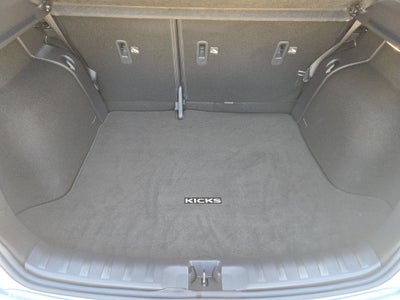 2024 Nissan Kicks SR