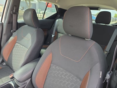 2021 Nissan Kicks SR