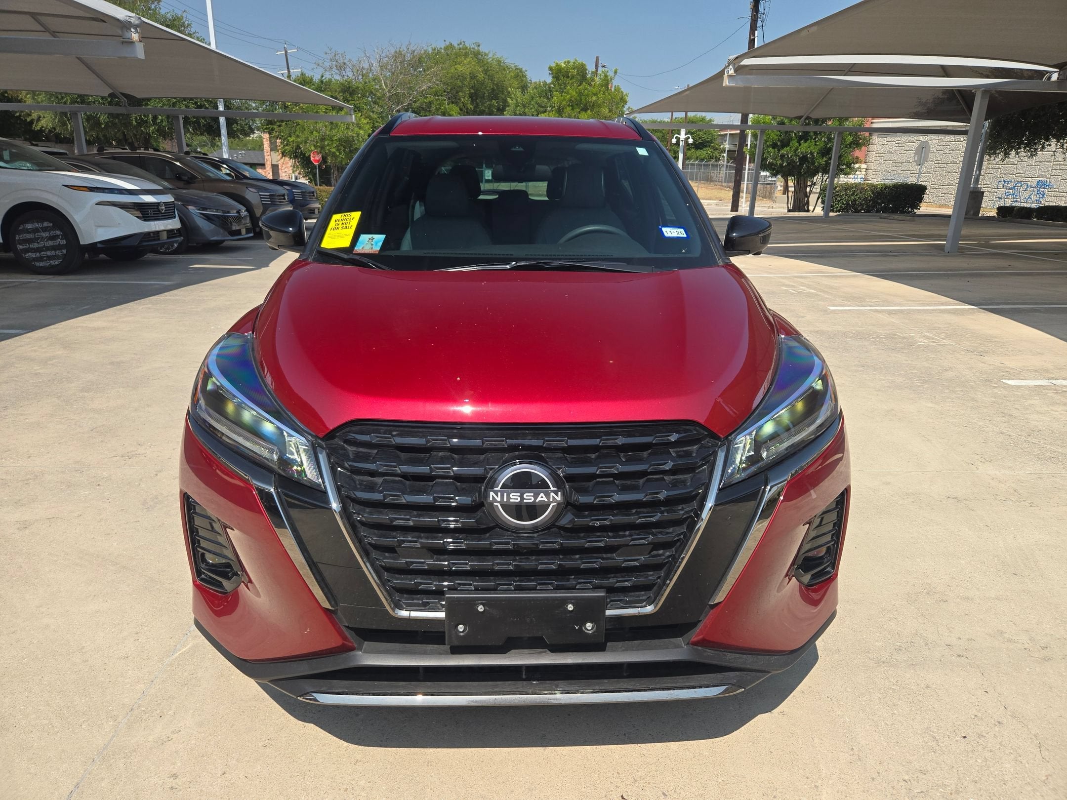 2023 Nissan Kicks SR