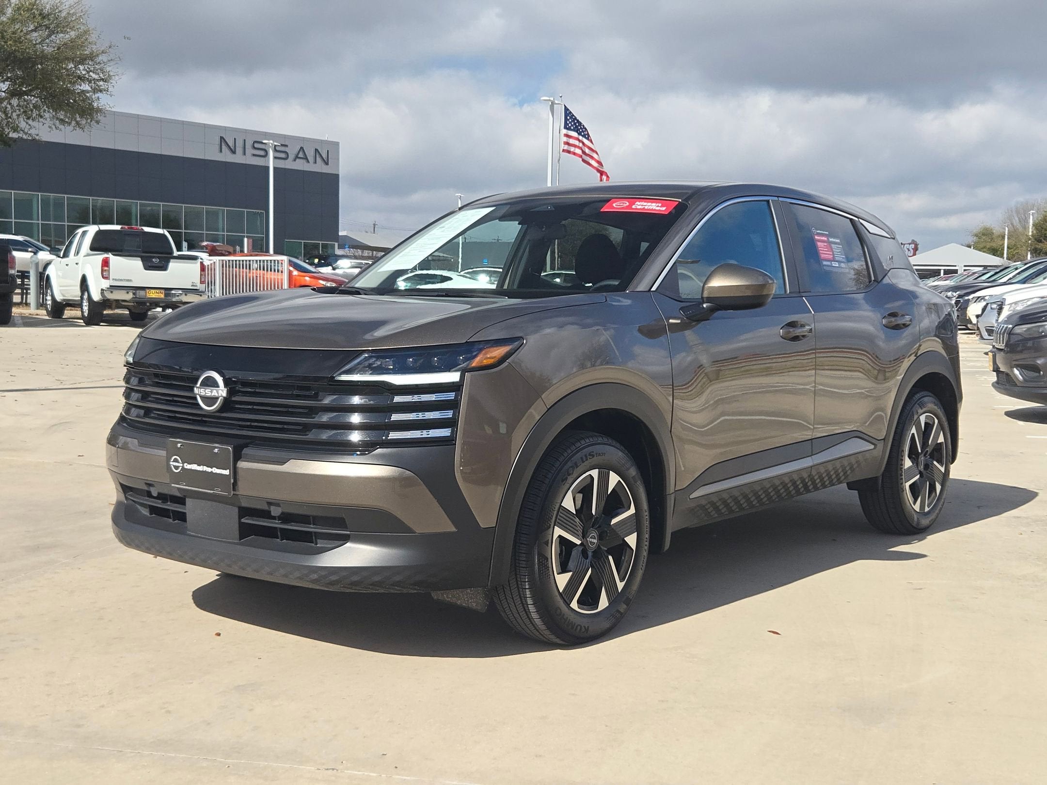 2025 Nissan Kicks SV