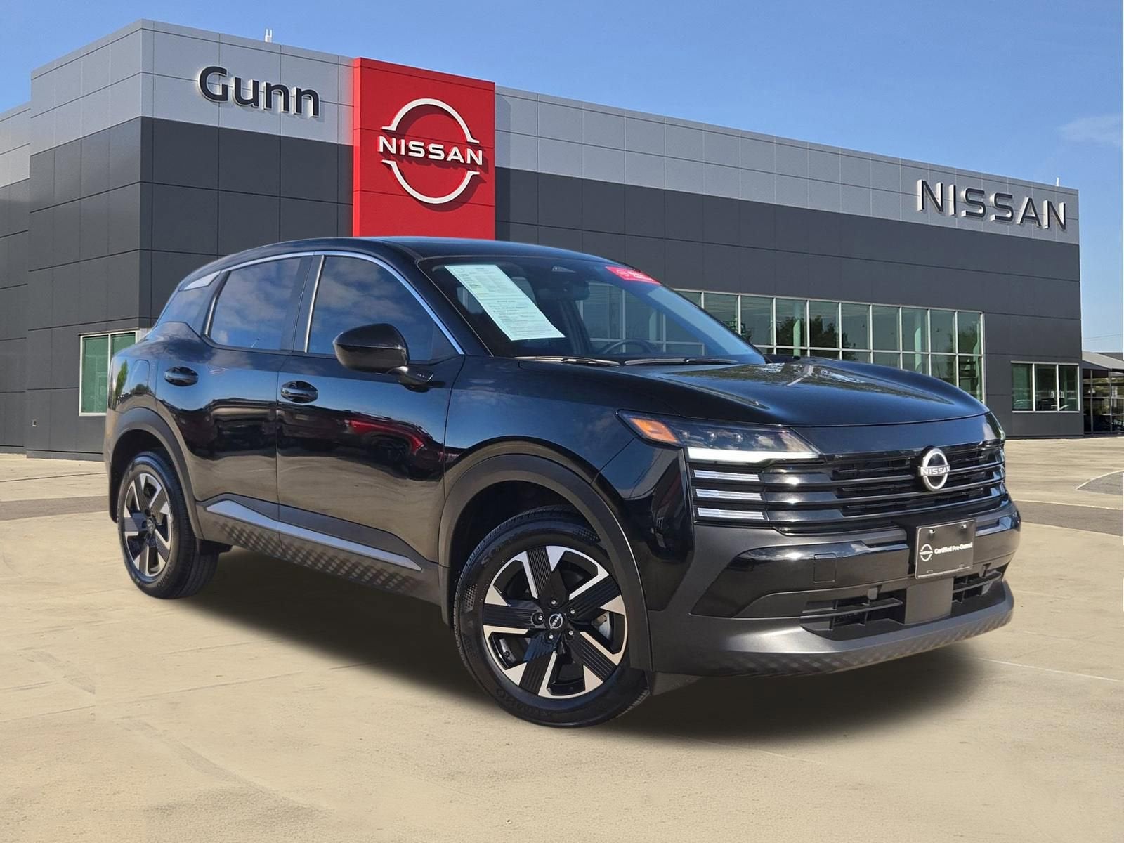 2025 Nissan Kicks SV