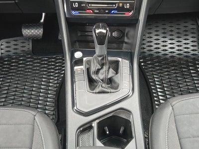 2025 Volkswagen Taos SE Black