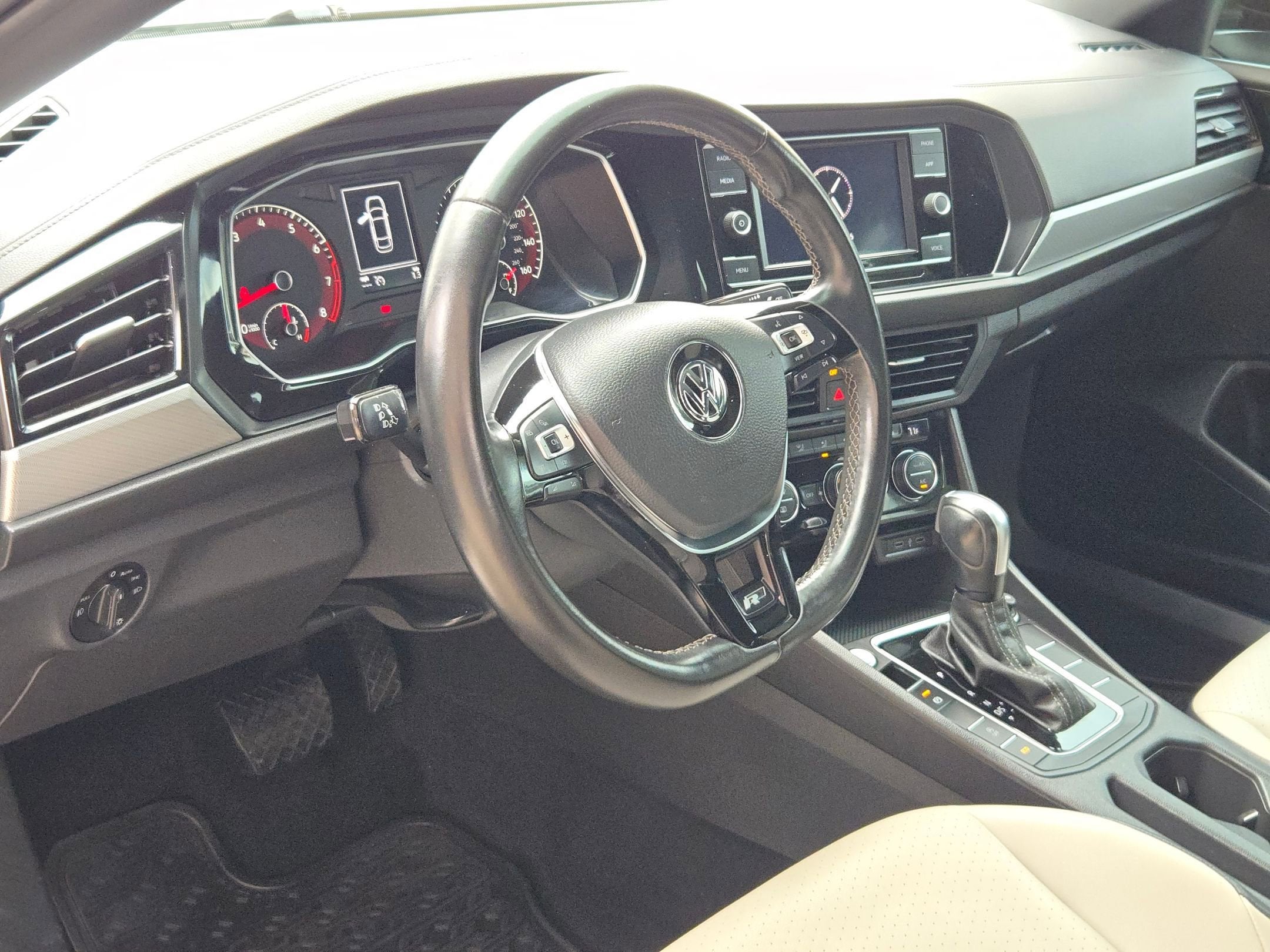 2020 Volkswagen Jetta R-Line