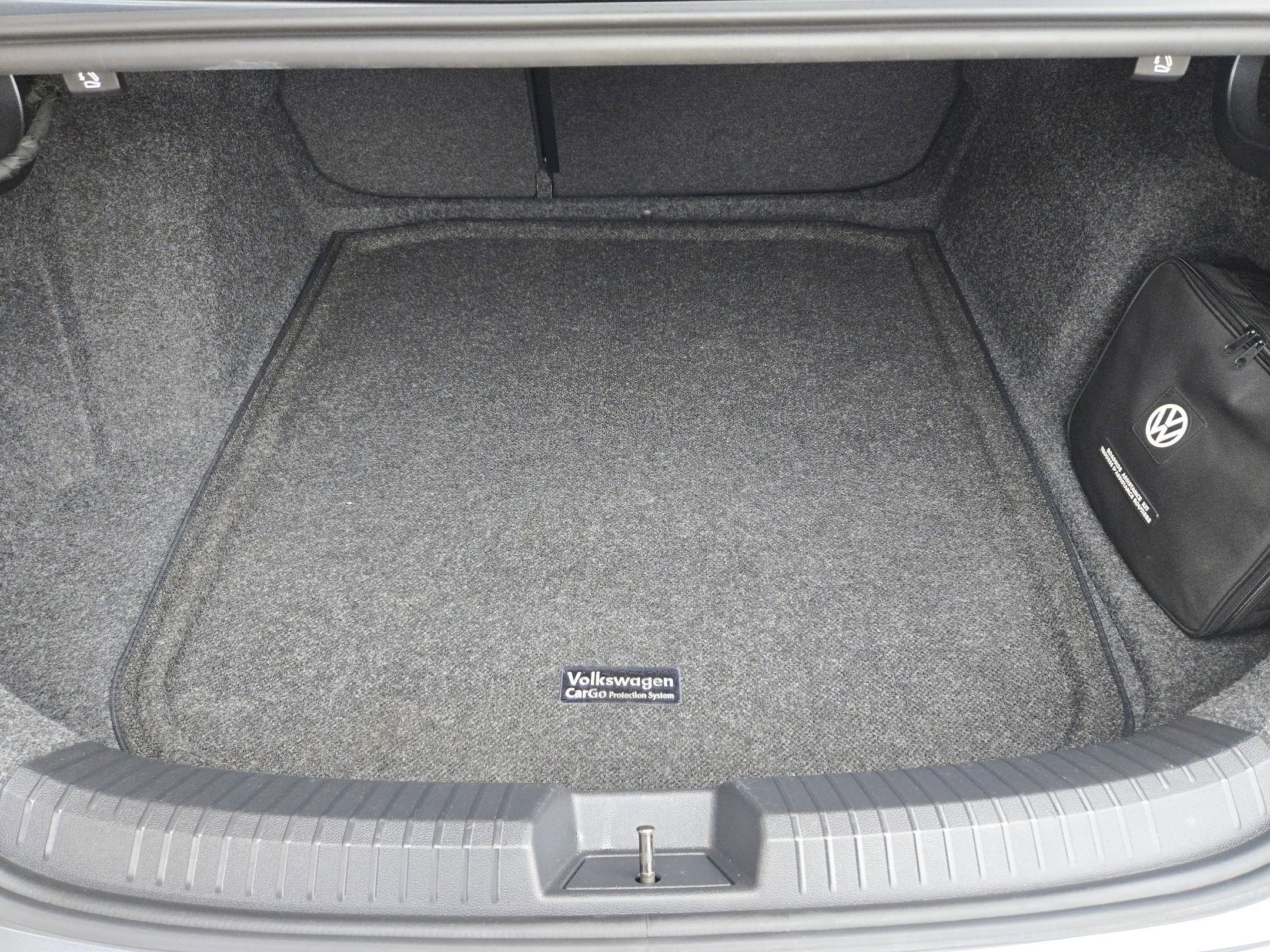 2020 Volkswagen Jetta R-Line