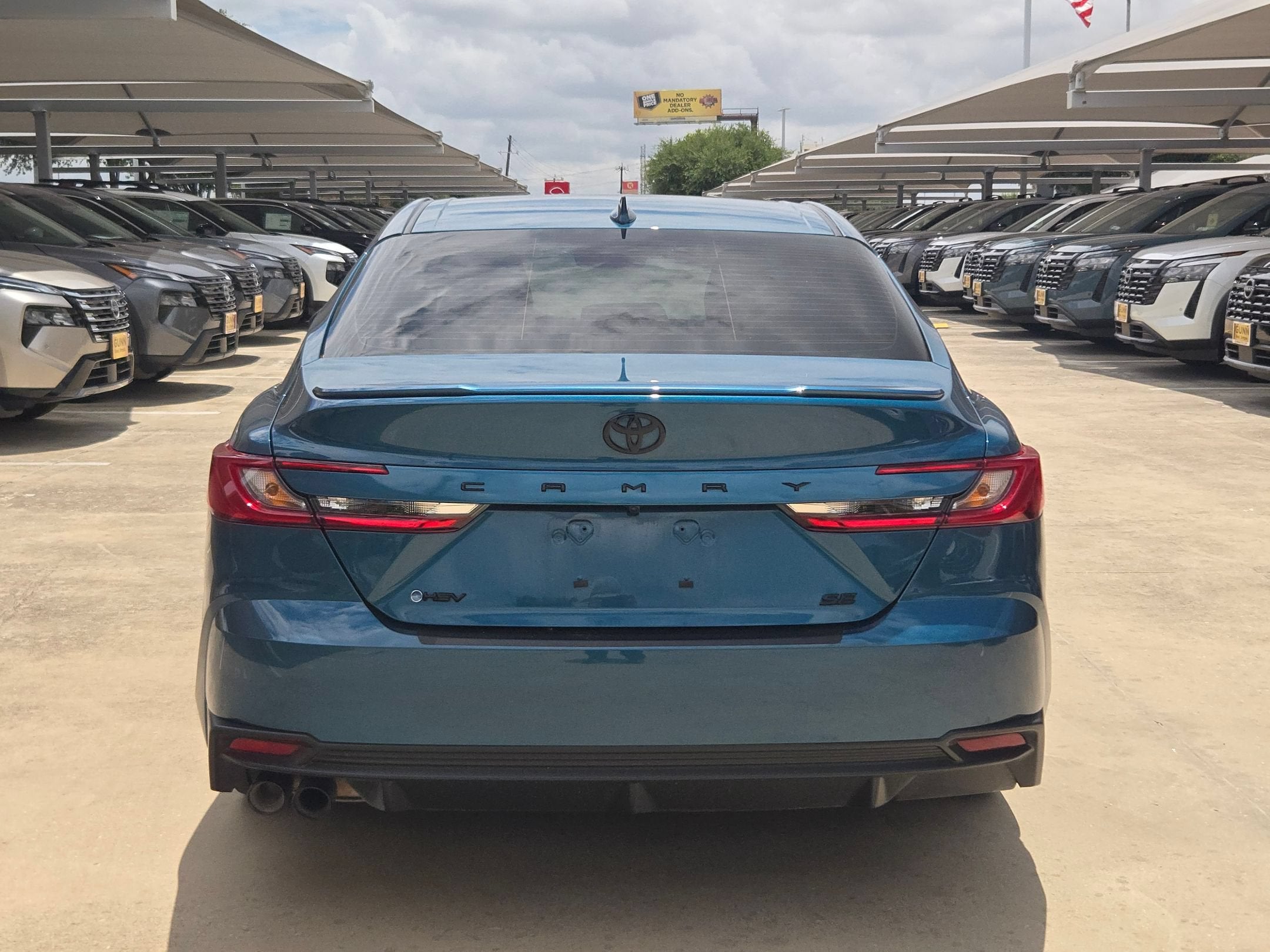 2026 Toyota Camry SE HYBRID