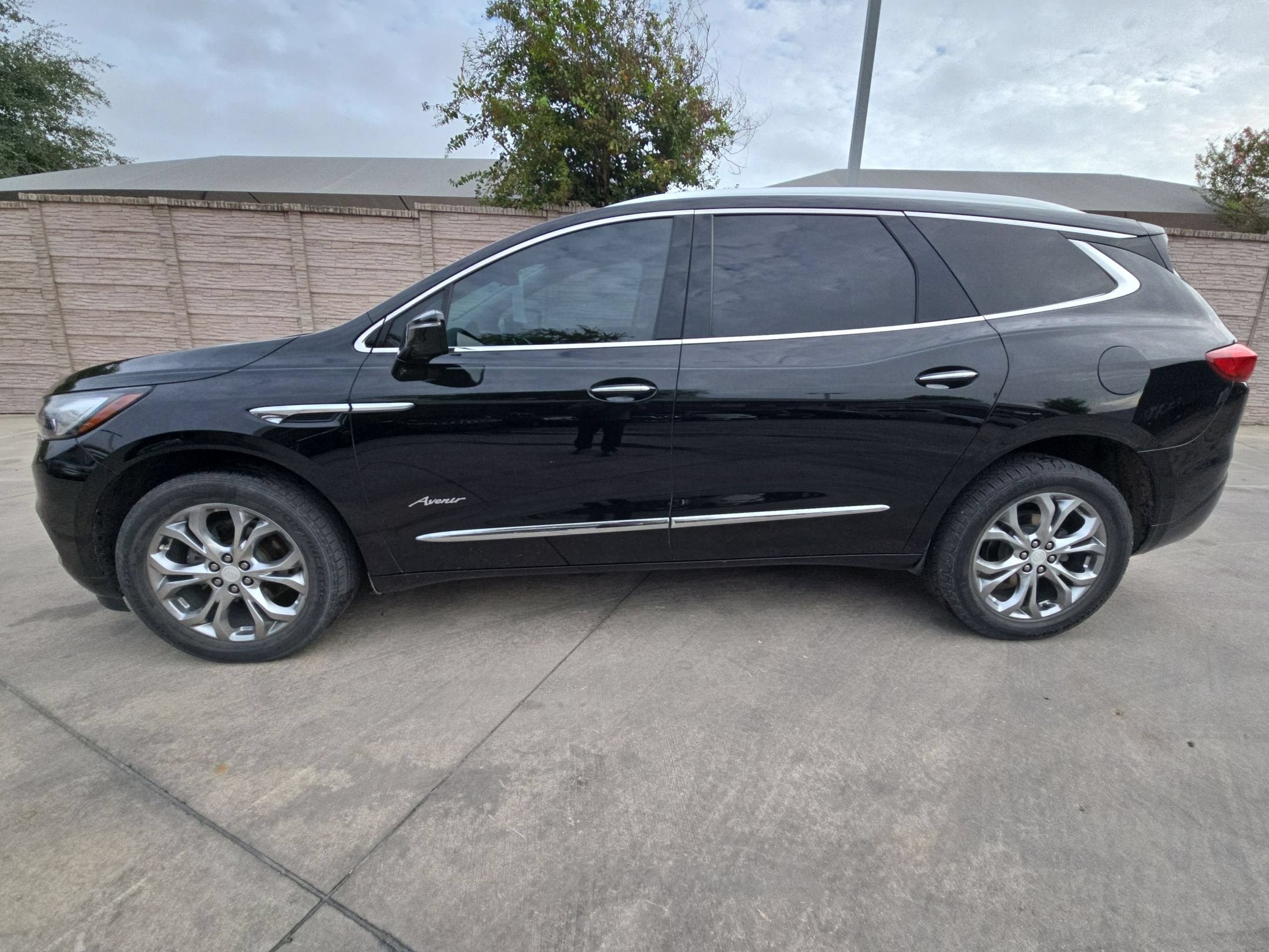 2021 Buick Enclave Avenir