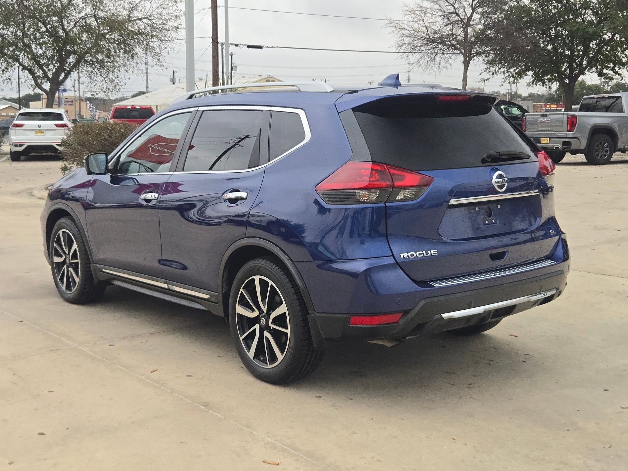 2020 Nissan Rogue SL