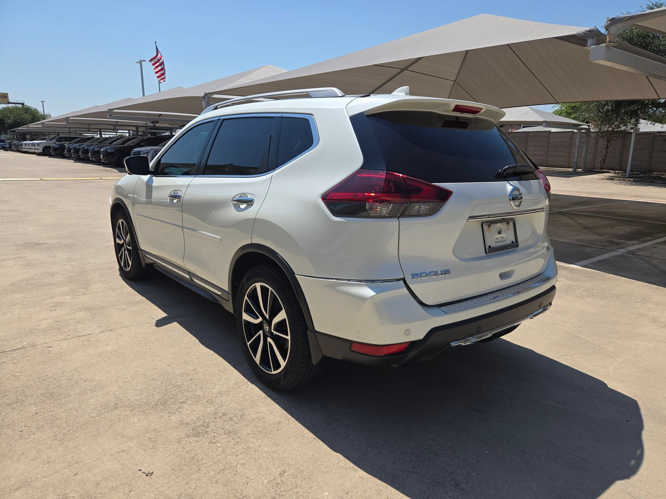 2020 Nissan Rogue SL
