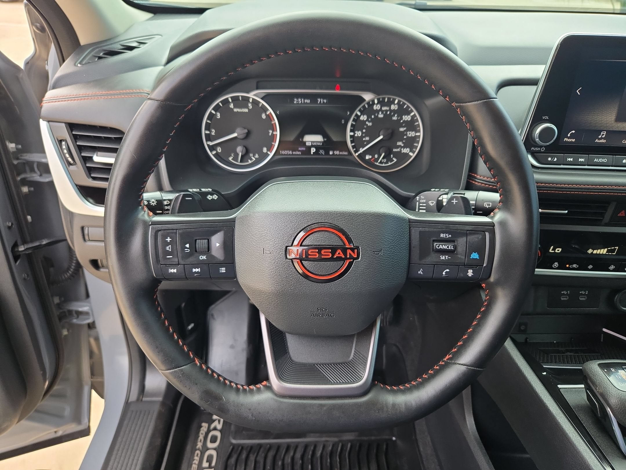 2025 Nissan Rogue Rock Creek