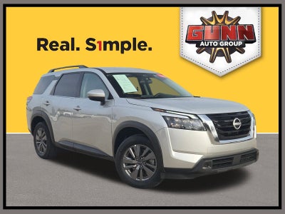 2025 Nissan Pathfinder SV