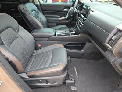 2024 Nissan Pathfinder Platinum