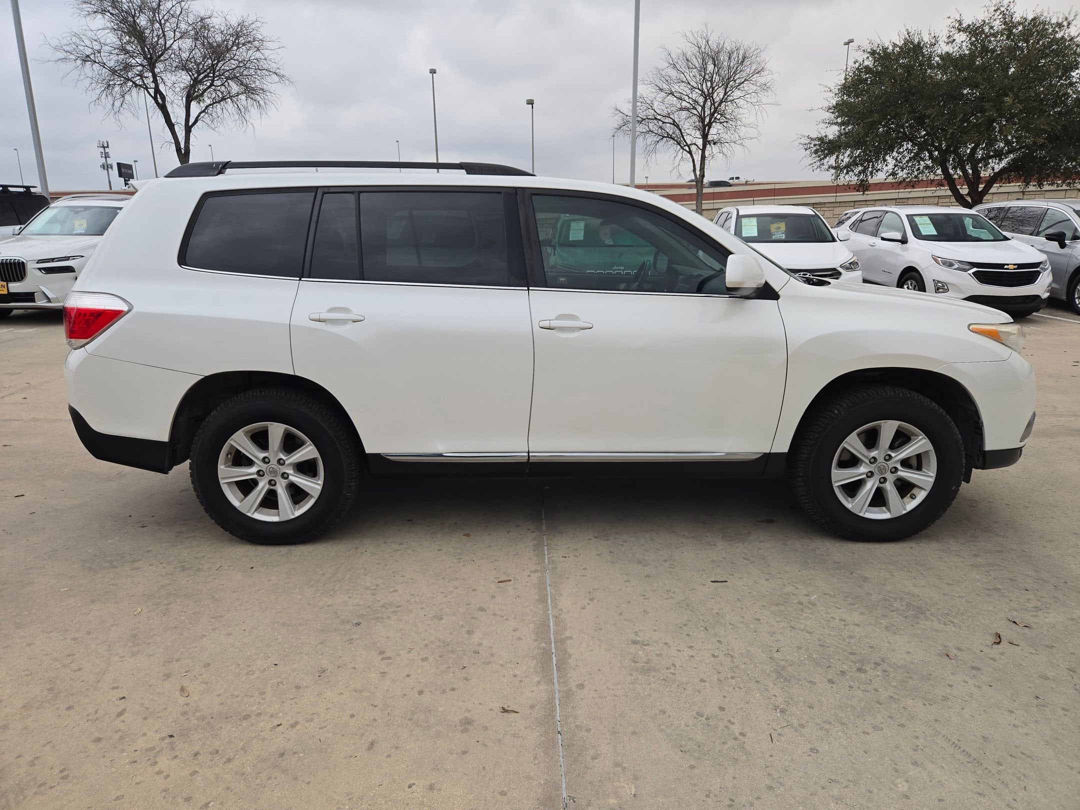 2012 Toyota Highlander SE