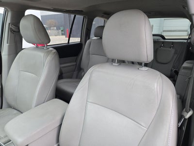 2012 Toyota Highlander SE