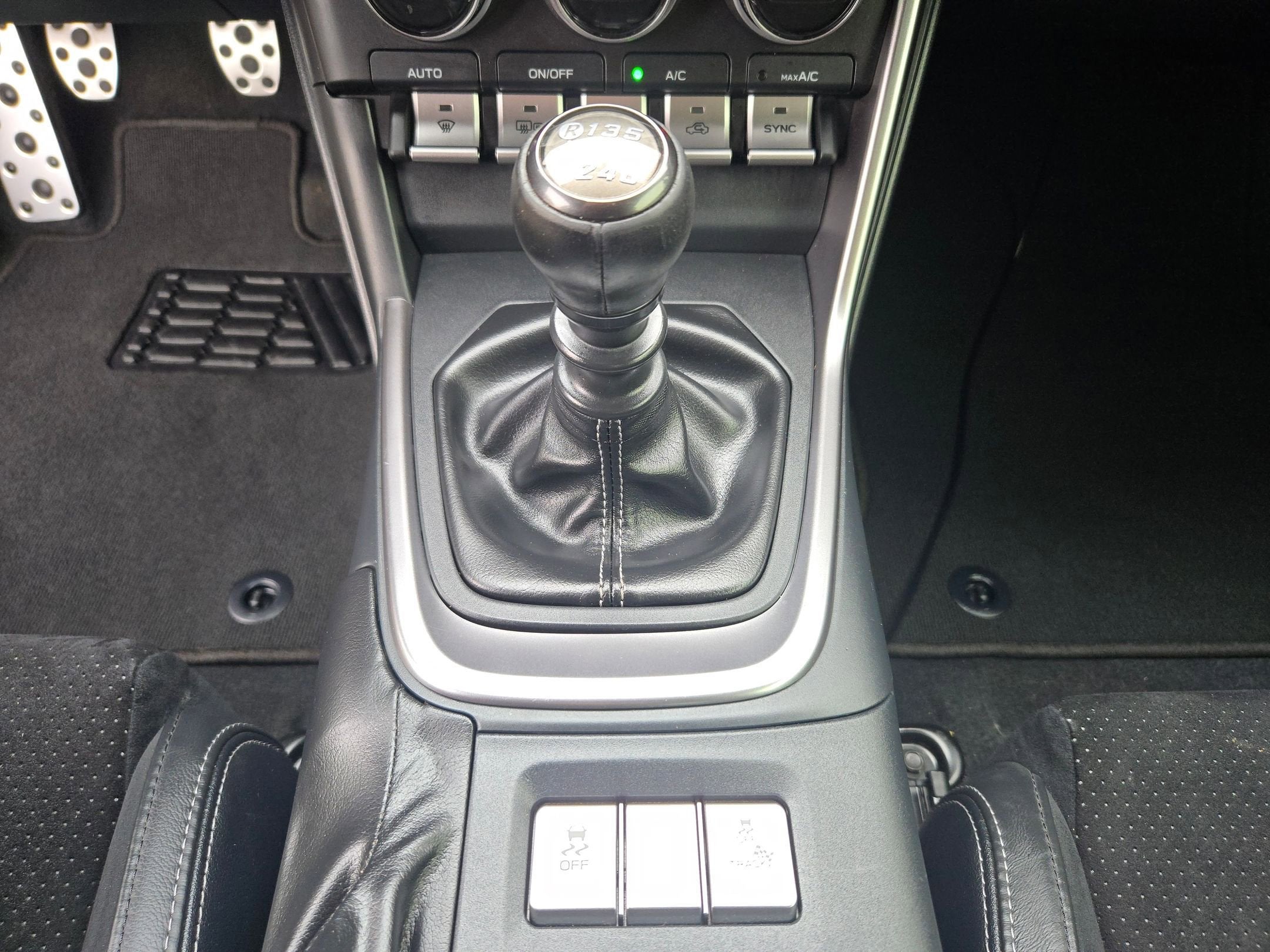 2024 Toyota GR86 Premium