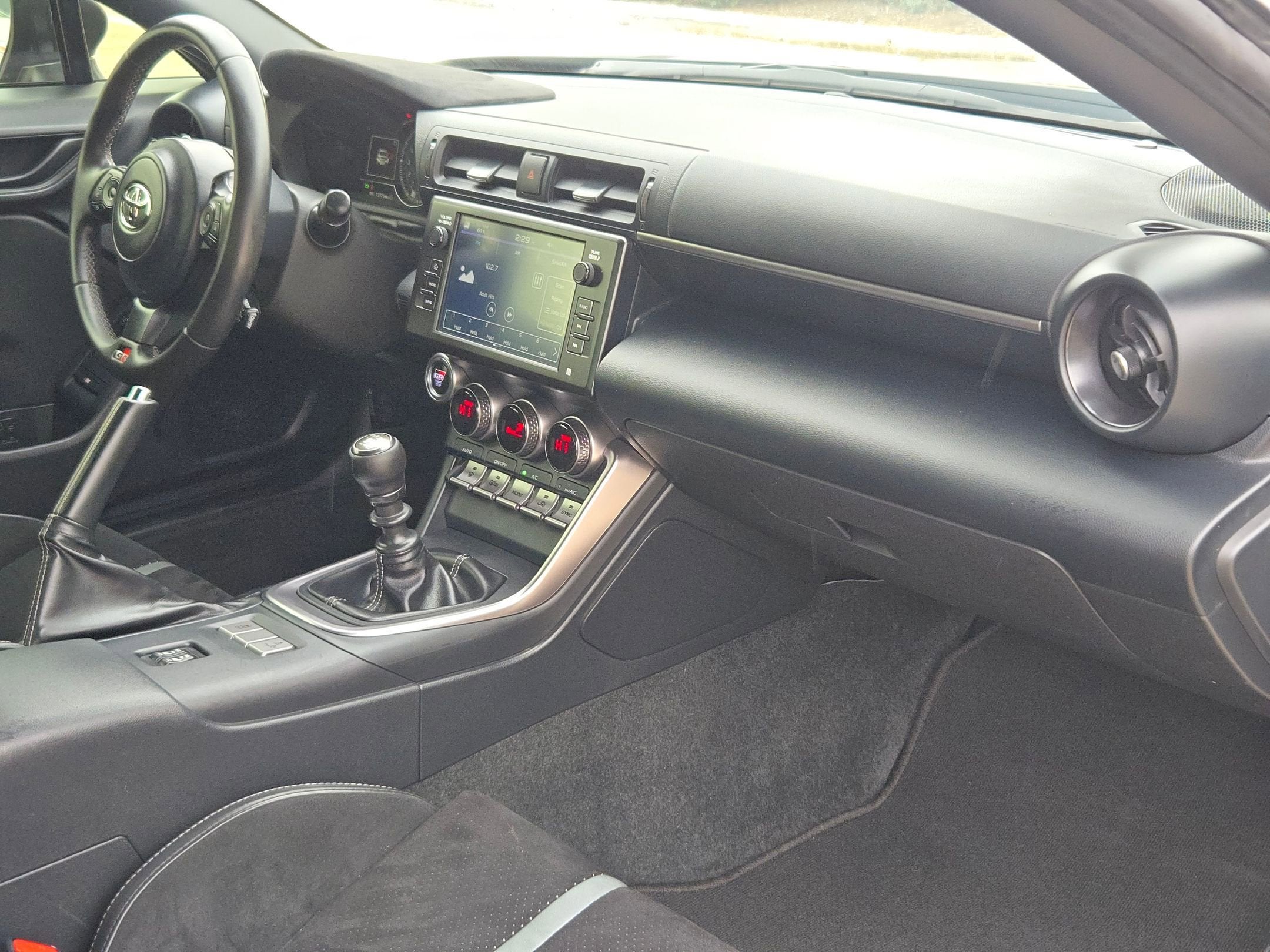 2024 Toyota GR86 Premium