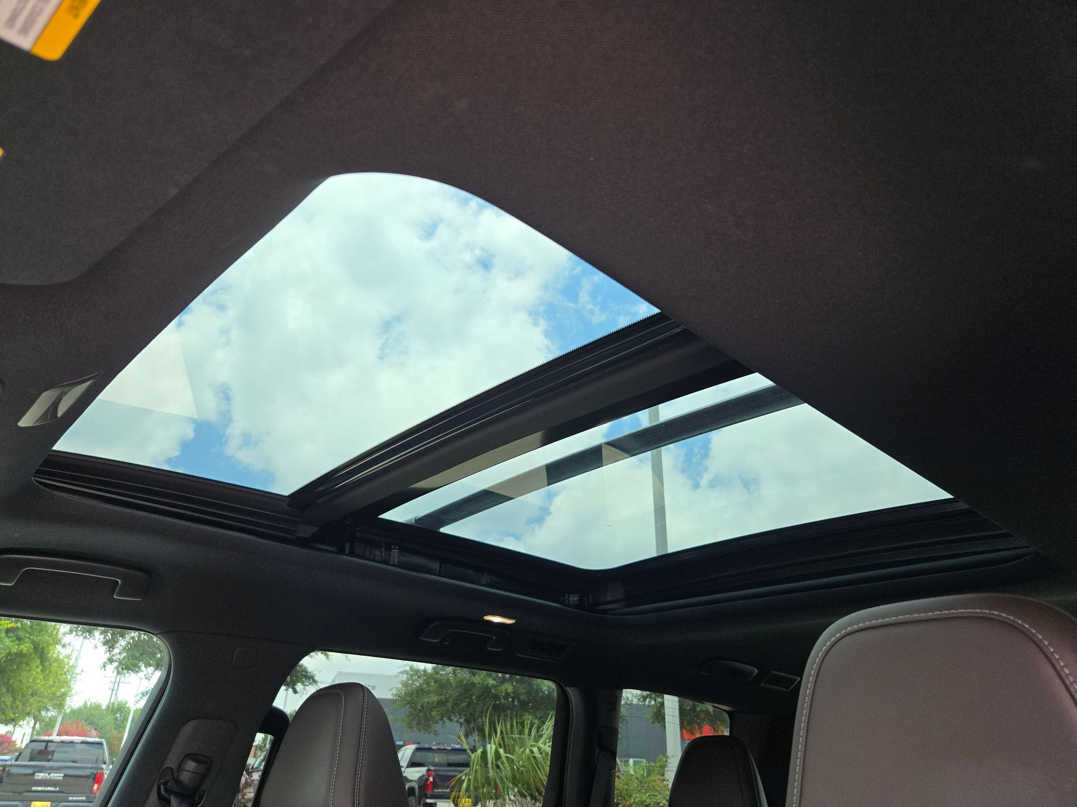 2025 Nissan Armada Platinum