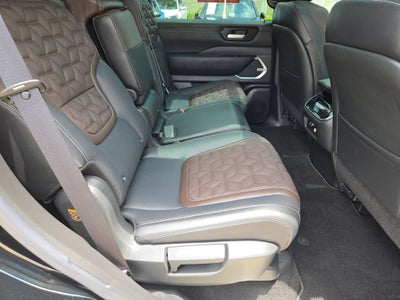 2025 Nissan Armada Platinum