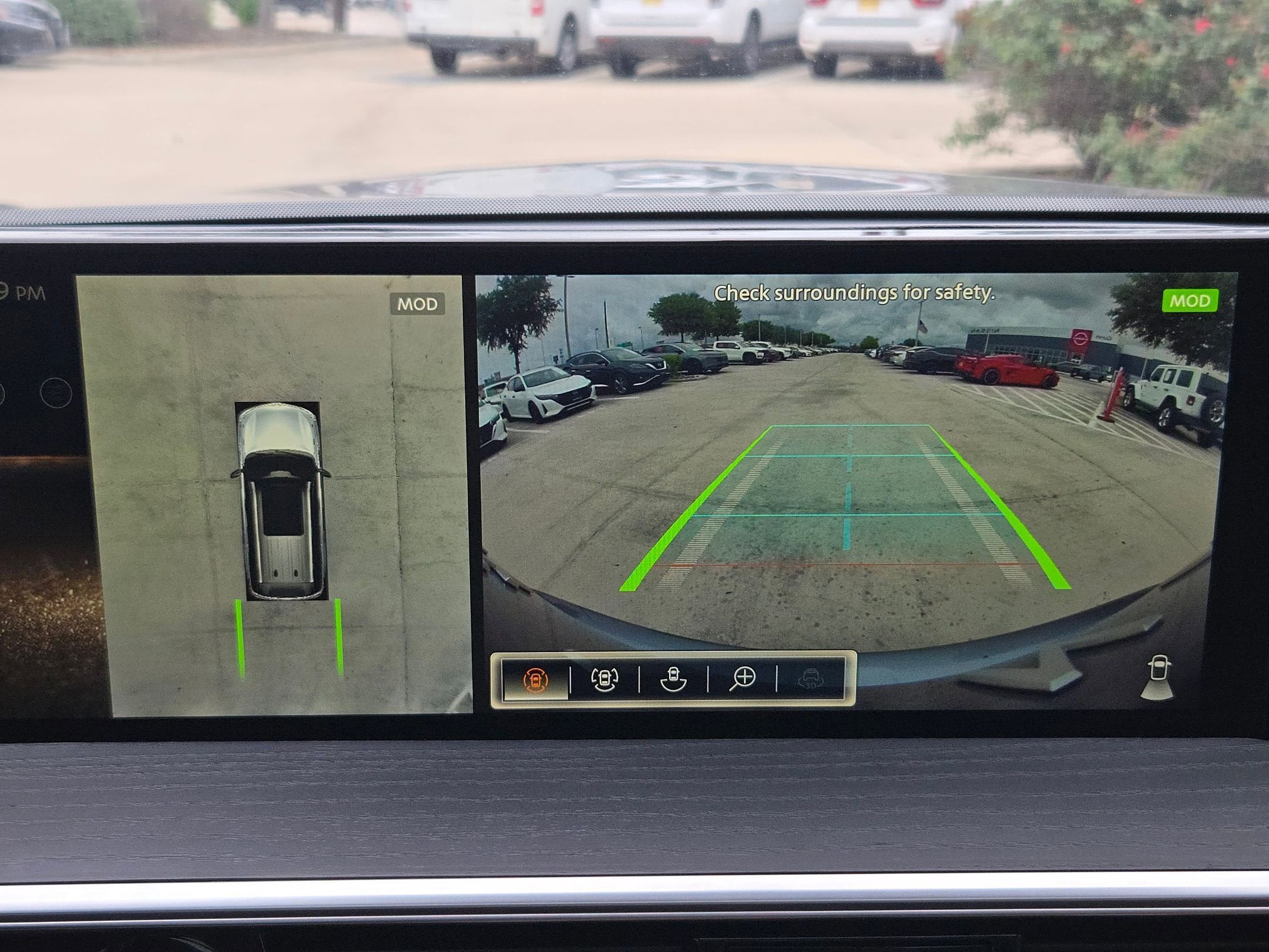 2025 INFINITI QX80 SENSORY