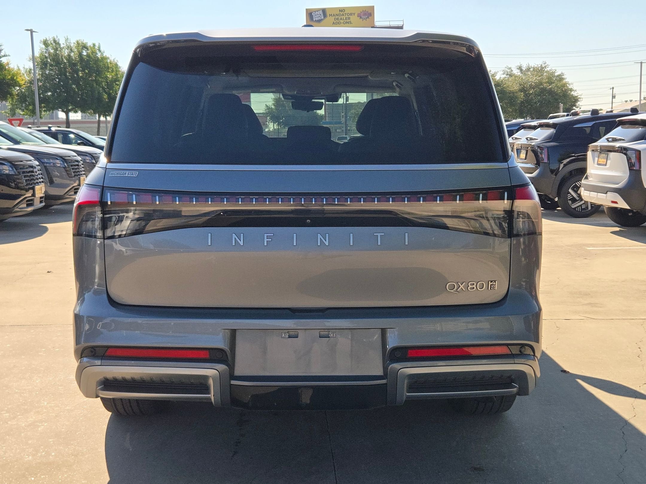 2025 INFINITI QX80 SENSORY