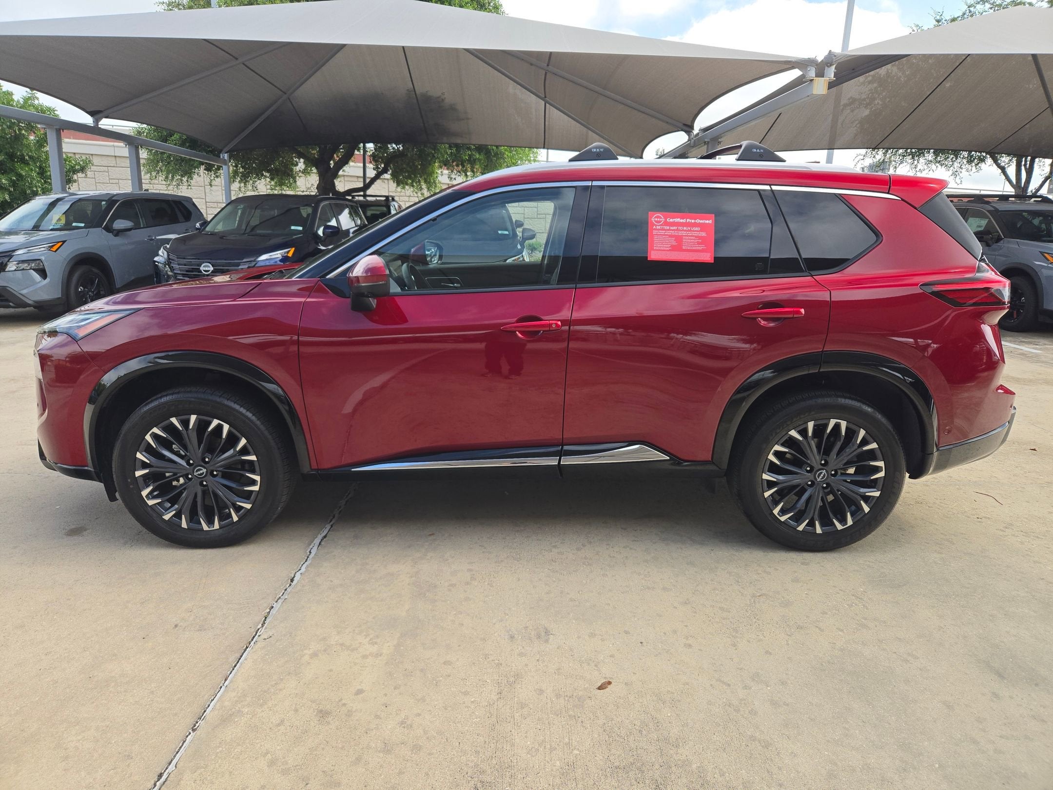 2025 Nissan Rogue Platinum