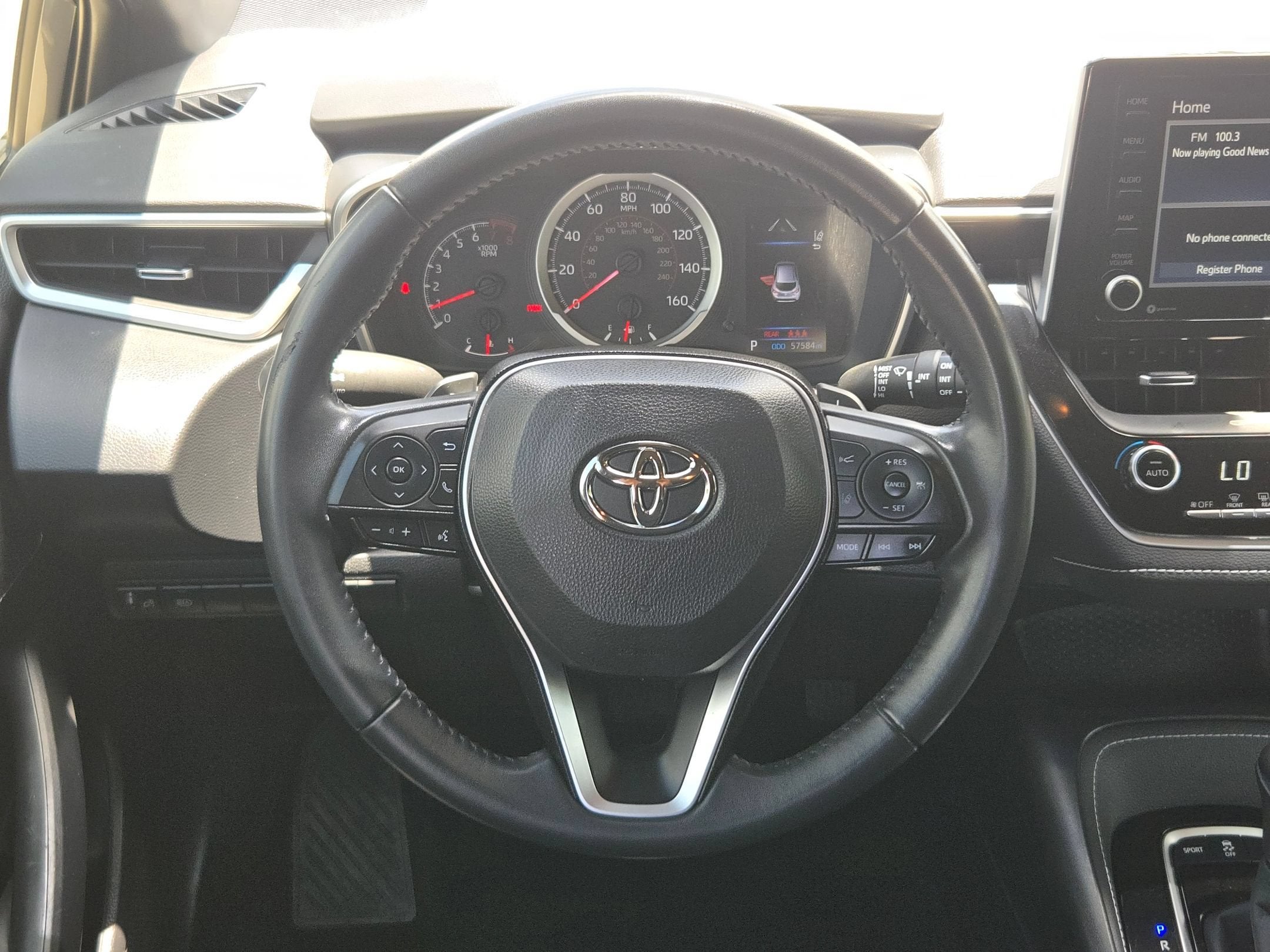 2022 Toyota Corolla Hatchback SE