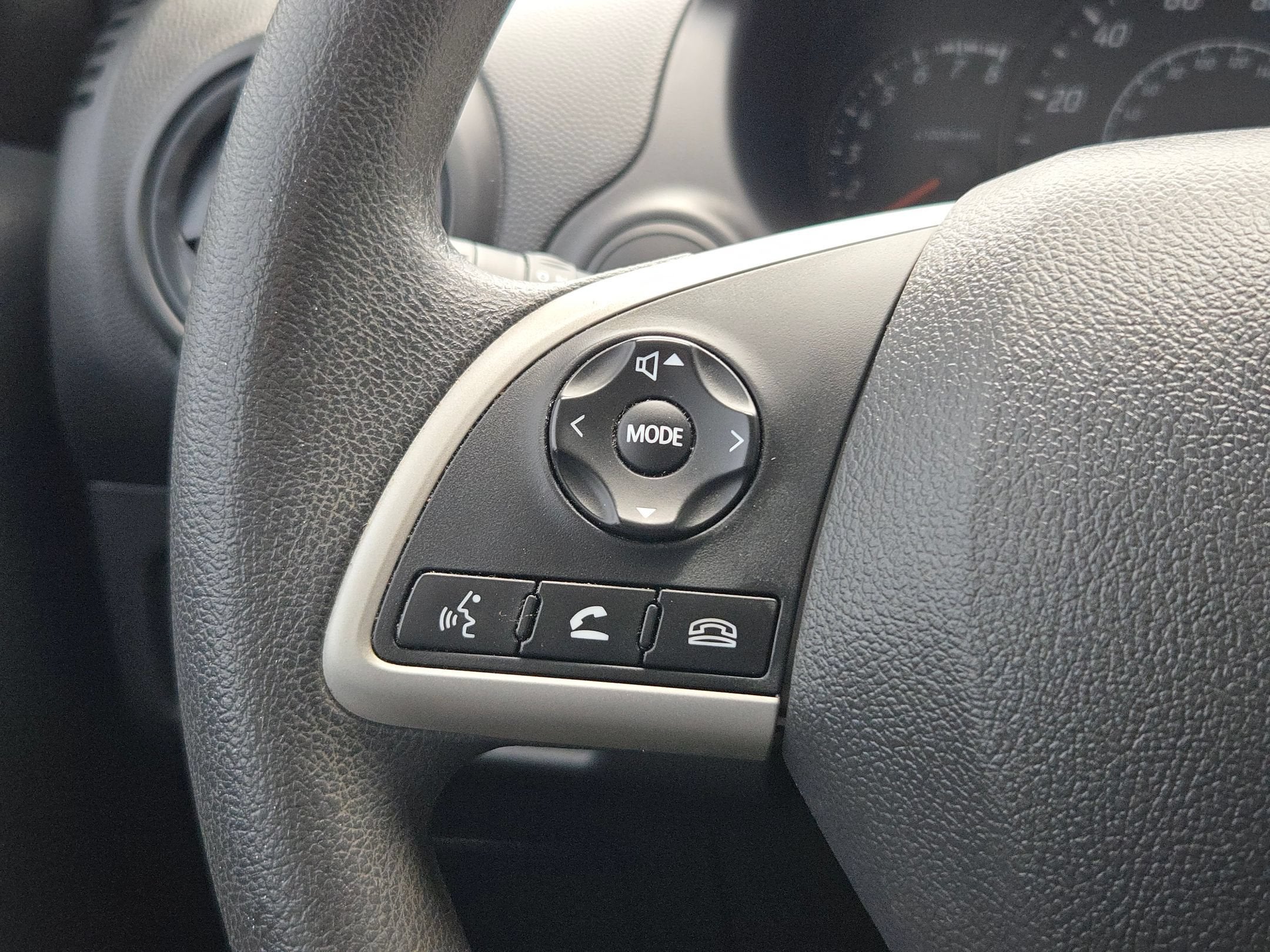 2022 Mitsubishi Mirage ES