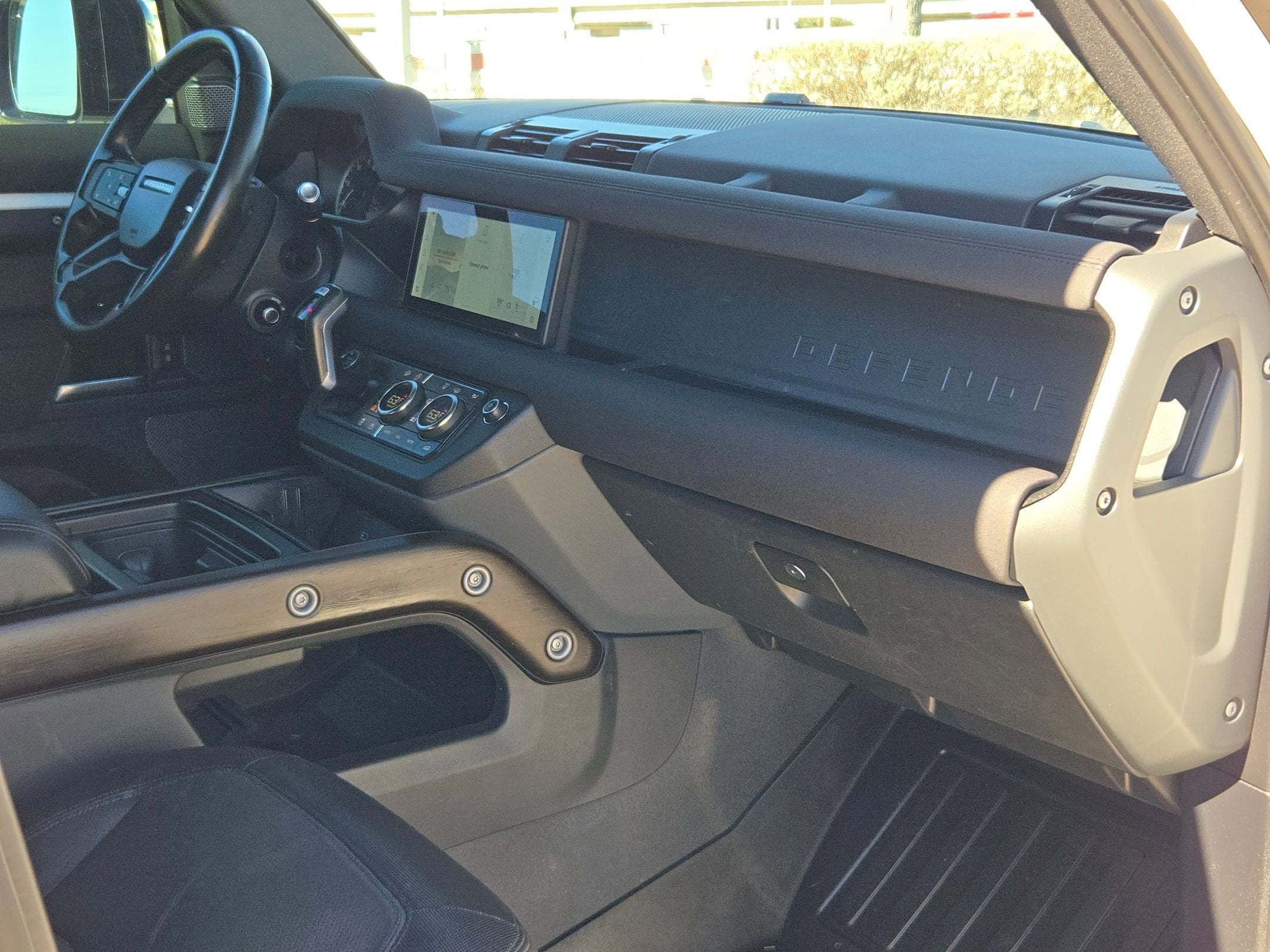 2022 Land Rover Defender X-Dynamic SE